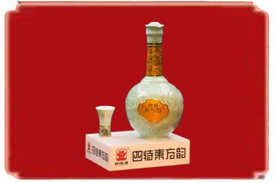 荆门市钟祥烟酒回收四特酒.jpg